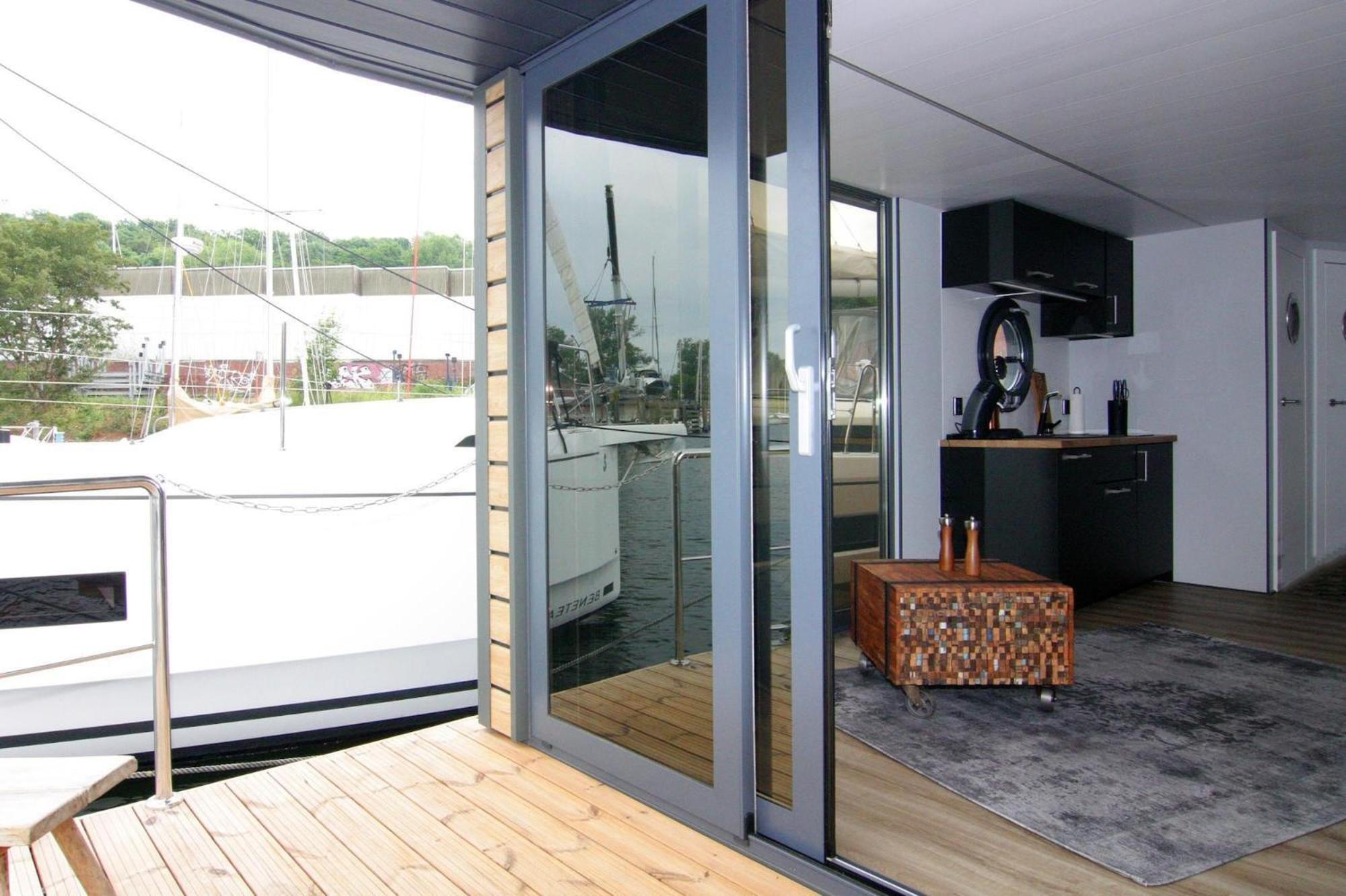 מלון Houseboat Leni פלאנסבורג מראה חיצוני תמונה