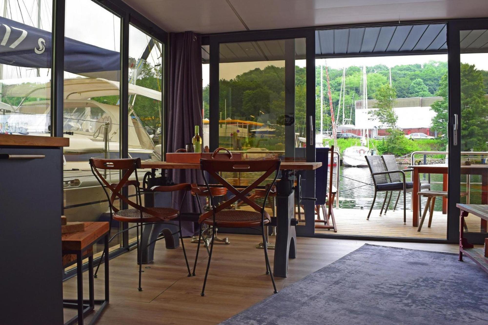מלון Houseboat Leni פלאנסבורג מראה חיצוני תמונה